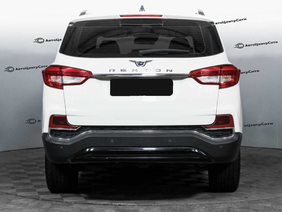 SsangYong Rexton с пробегом — 2018 год. Фото: #5