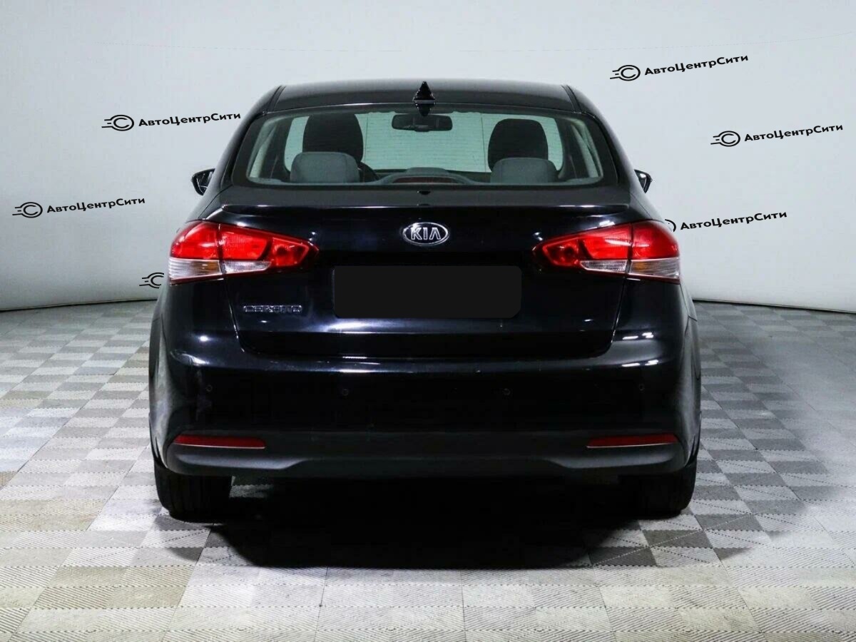 Kia Cerato с пробегом — 2018 год. Фото: #5