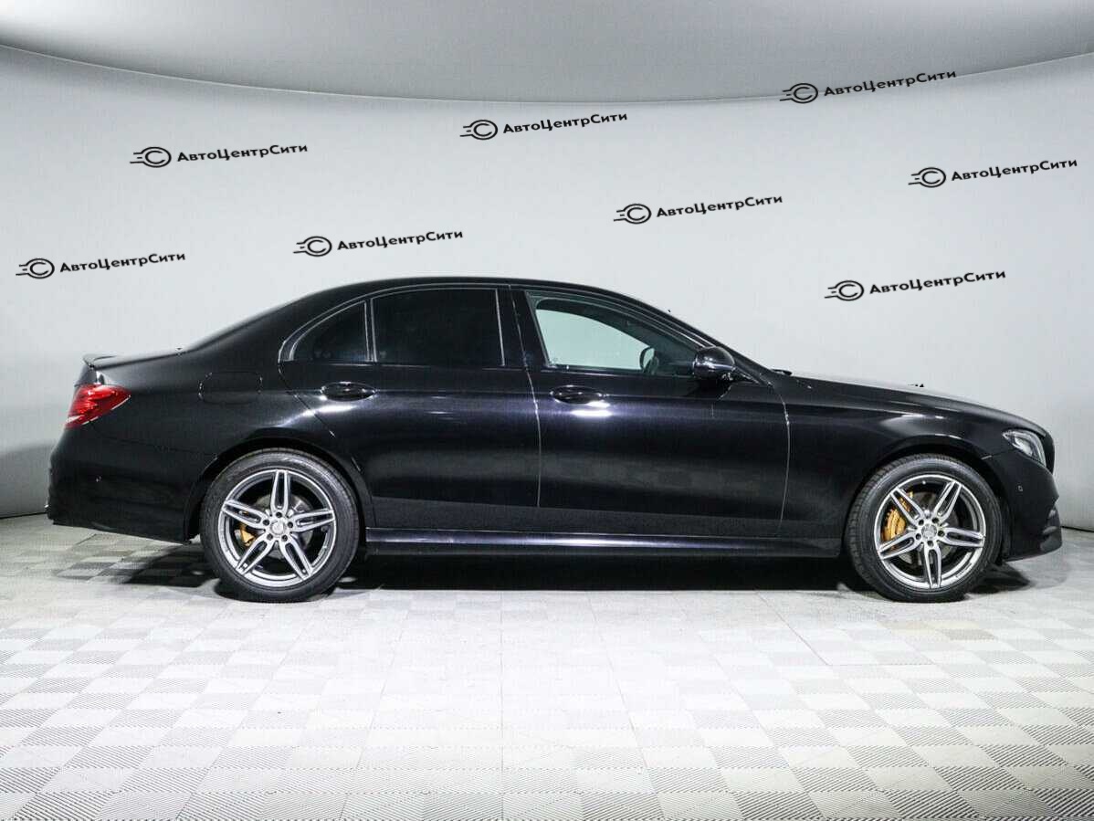 Mercedes-Benz E-Класс с пробегом — 2019 год. Фото: #3