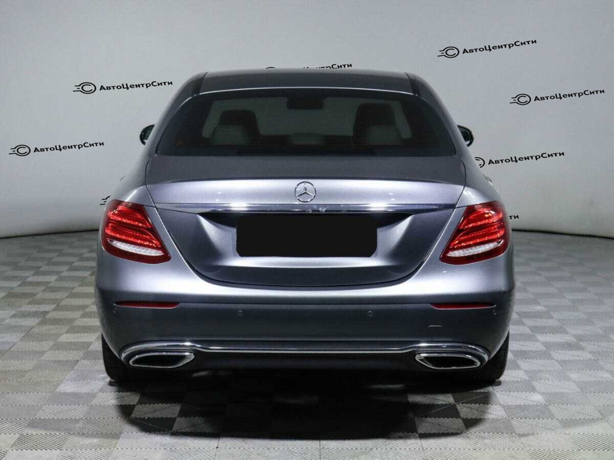 Mercedes-Benz E-Класс с пробегом — 2018 год. Фото: #4