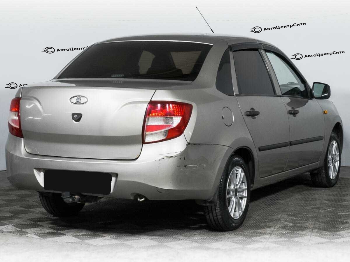 Lada (ВАЗ) Granta с пробегом — 2012 год. Фото: #4