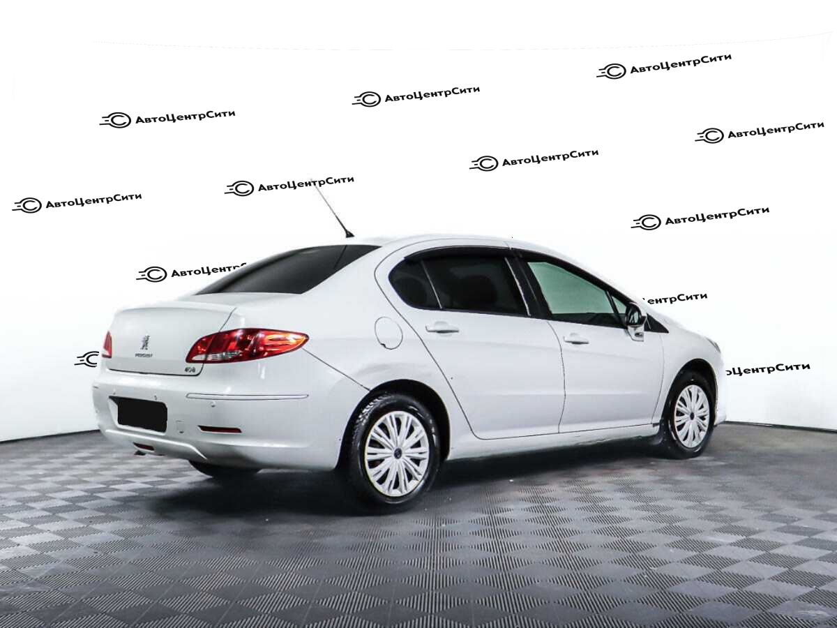 Peugeot 408 с пробегом — 2014 год. Фото: #4