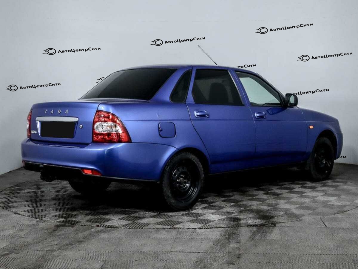 Lada (ВАЗ) Priora с пробегом — 2017 год. Фото: #3