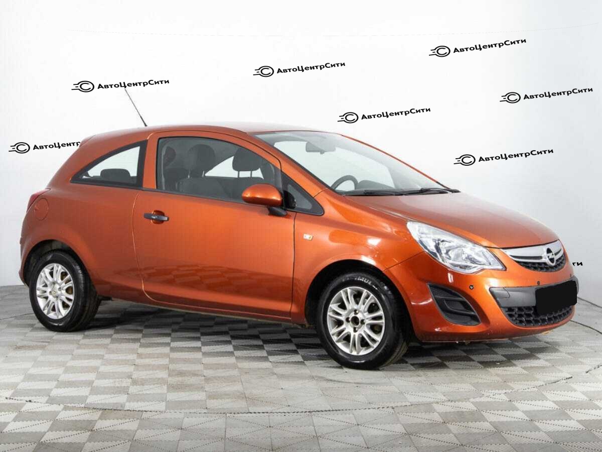 Opel Corsa с пробегом — 2012 год. Фото: #2
