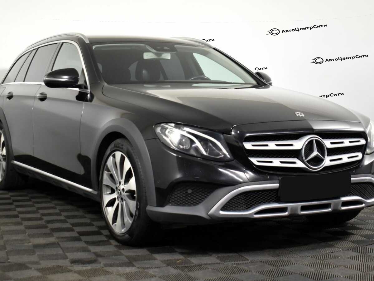 Mercedes-Benz E-Класс с пробегом — 2017 год. Фото: #2