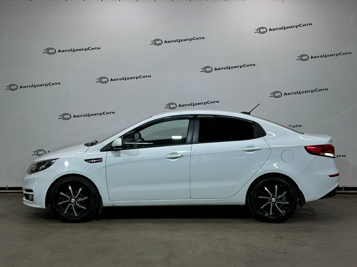 Kia Rio с пробегом — 2017 год. Фото: #7