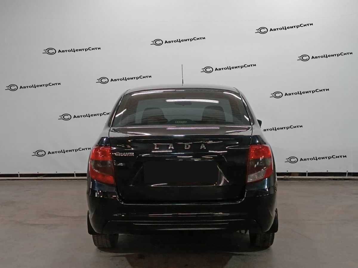Lada (ВАЗ) Granta с пробегом — 2018 год. Фото: #5