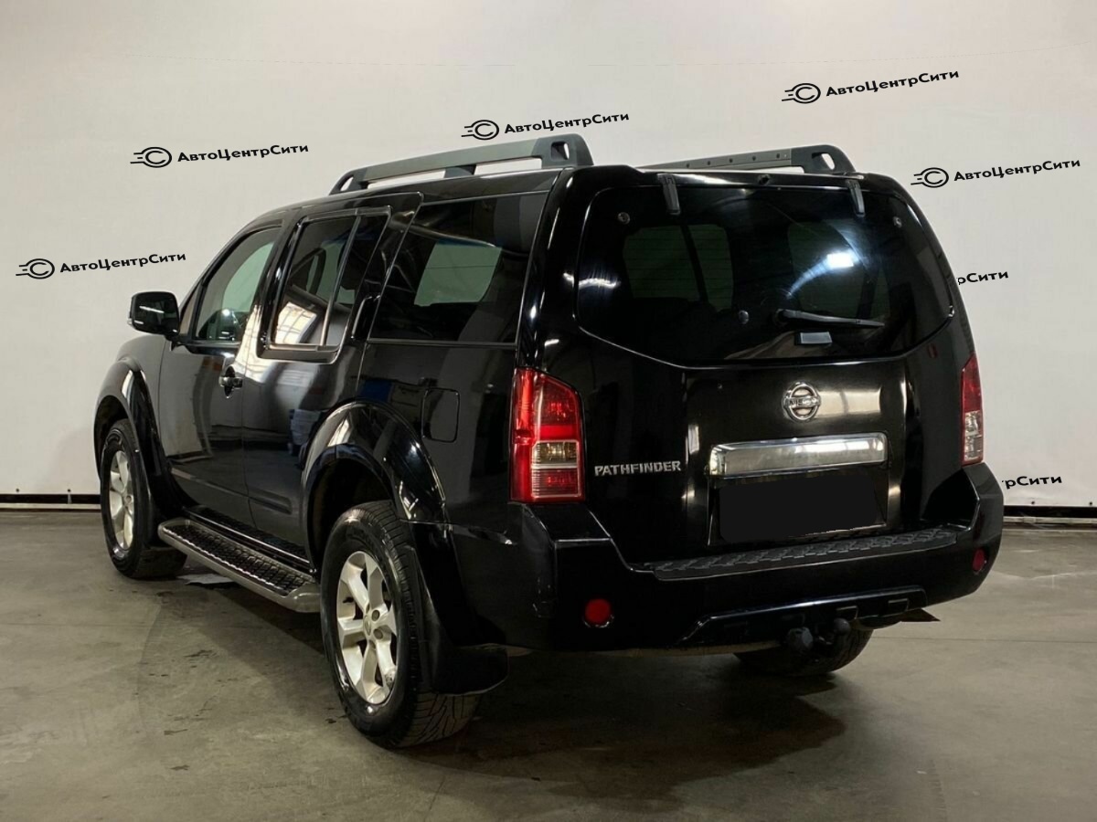 Nissan Pathfinder с пробегом — 2012 год. Фото: #6