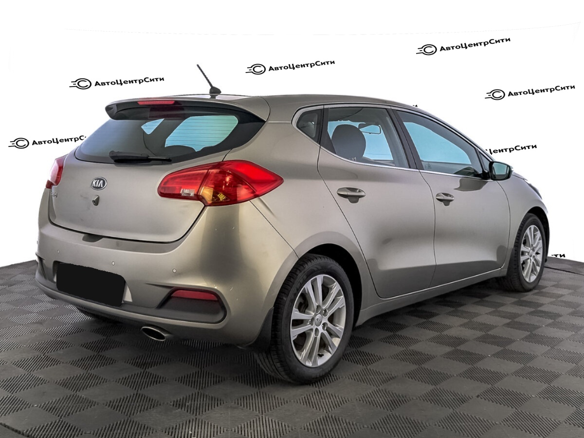 Kia Ceed с пробегом — 2014 год. Фото: #4