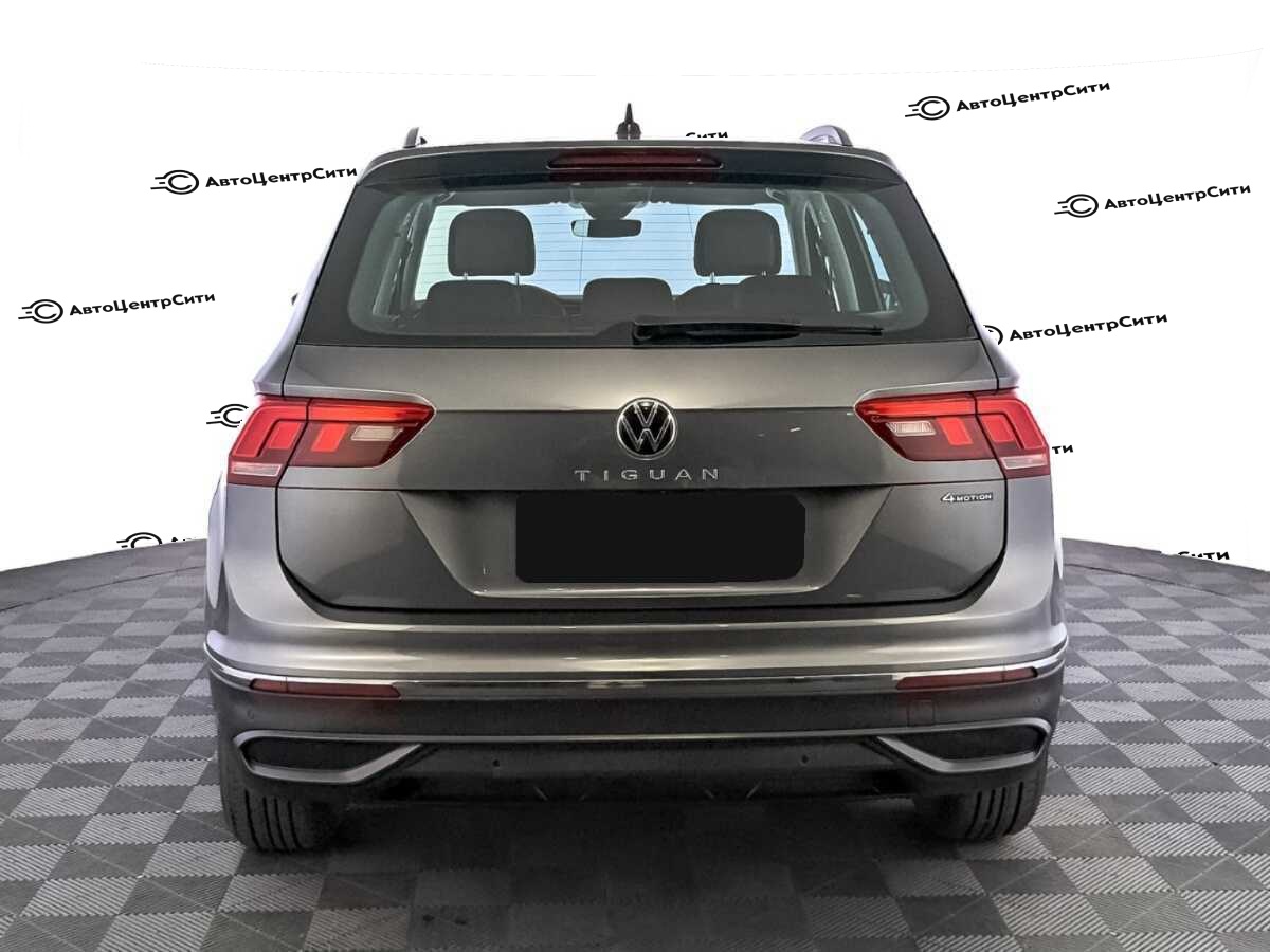 Volkswagen Tiguan с пробегом — 2021 год. Фото: #5