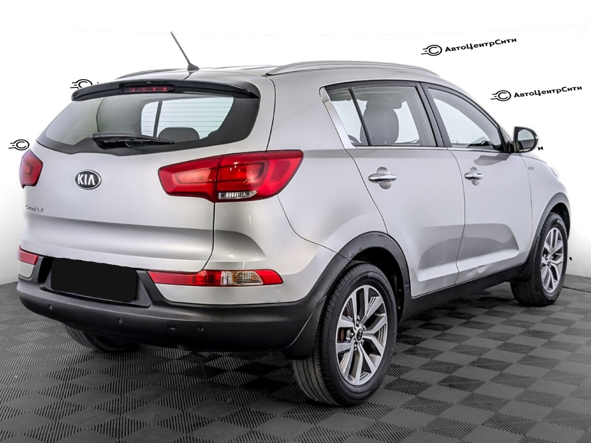 Kia Sportage с пробегом — 2015 год. Фото: #4