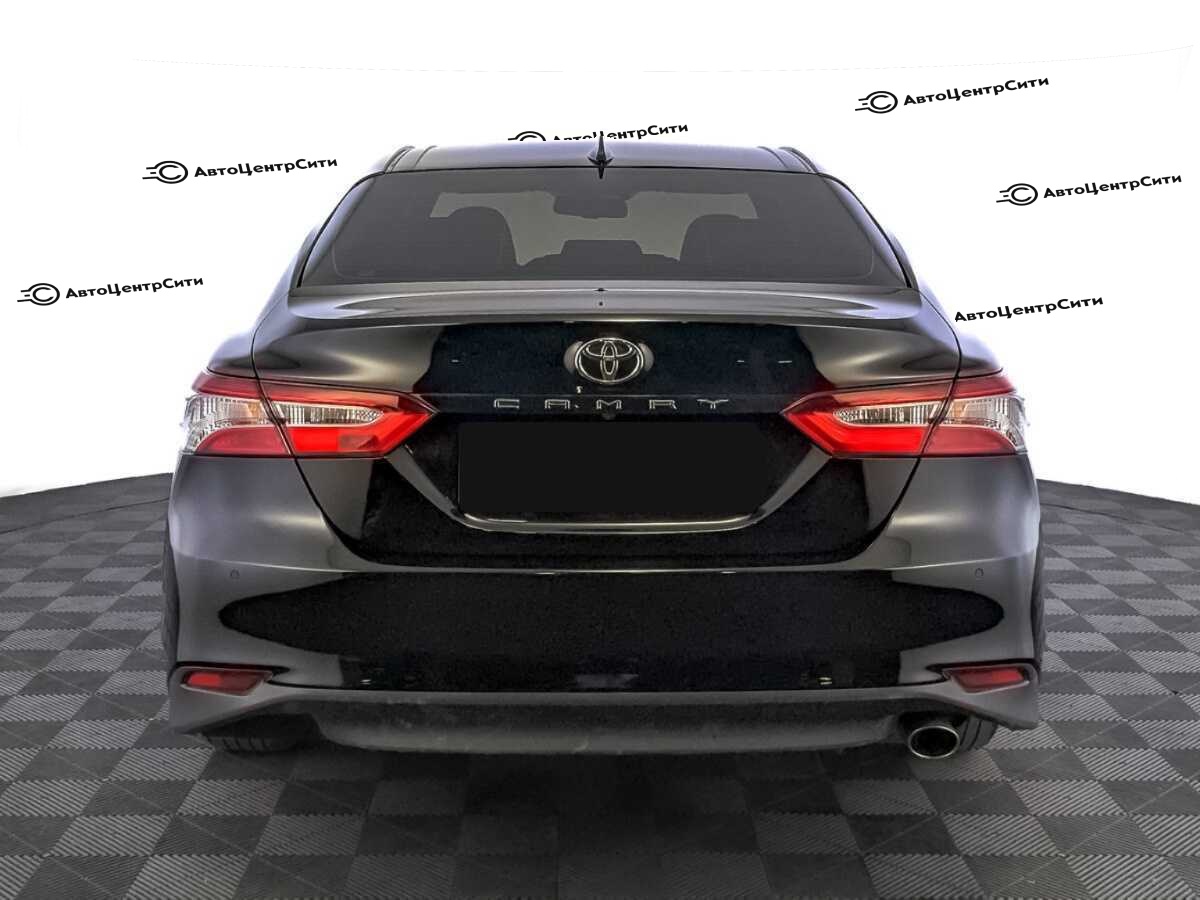 Toyota Camry с пробегом — 2019 год. Фото: #5