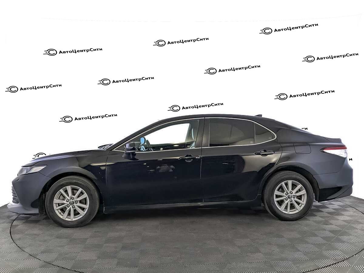 Toyota Camry с пробегом — 2019 год. Фото: #7