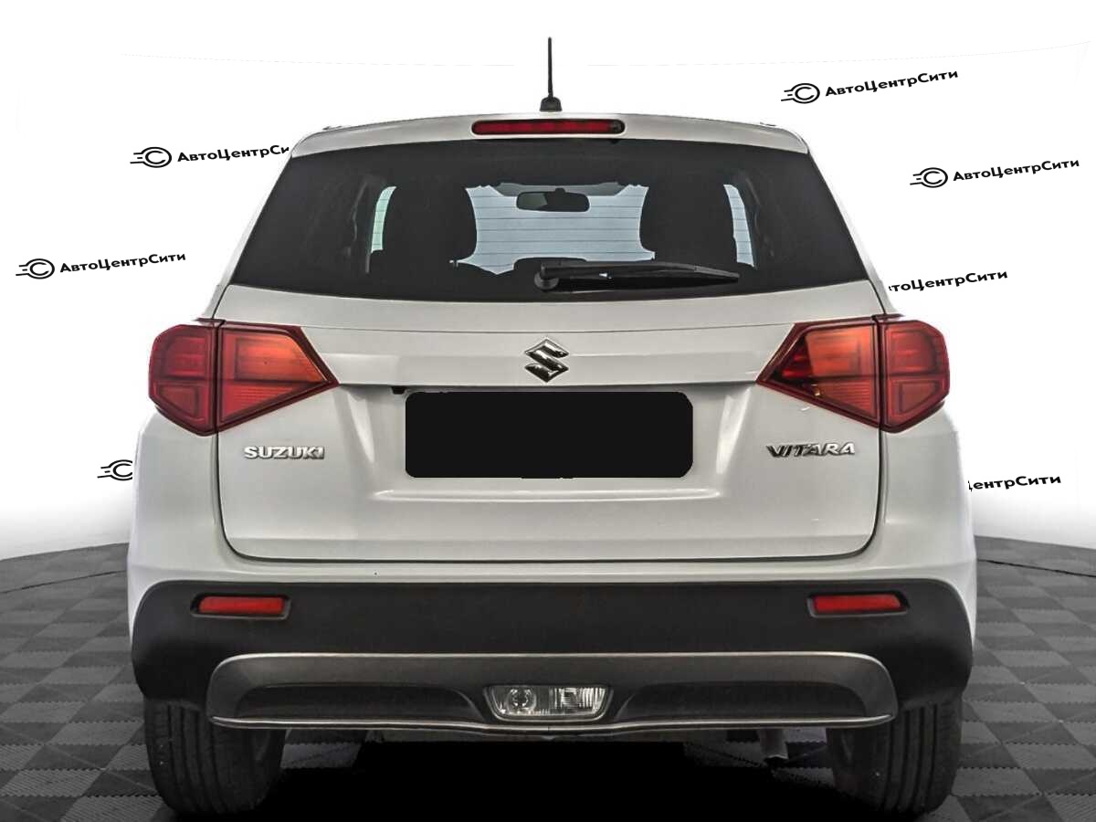Suzuki Vitara с пробегом — 2020 год. Фото: #5