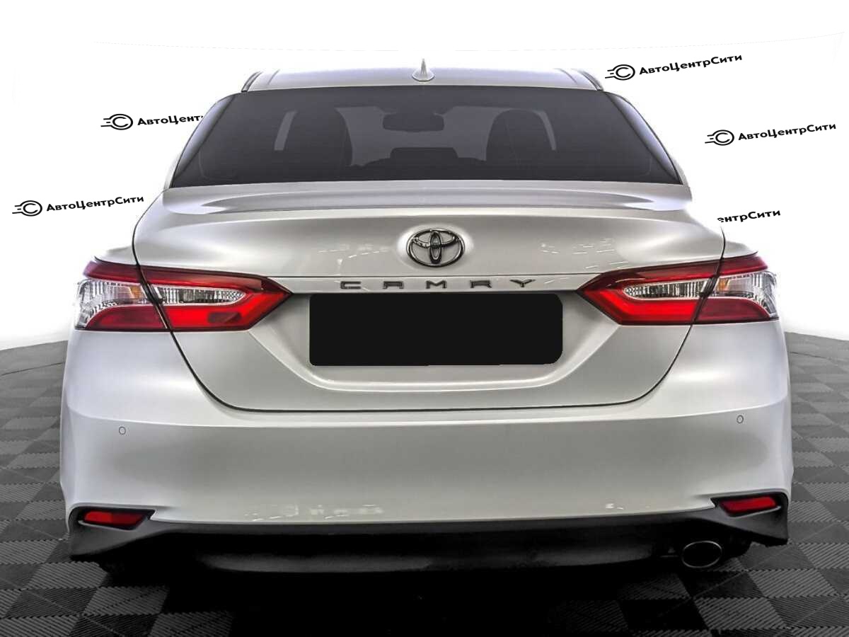 Toyota Camry с пробегом — 2021 год. Фото: #5