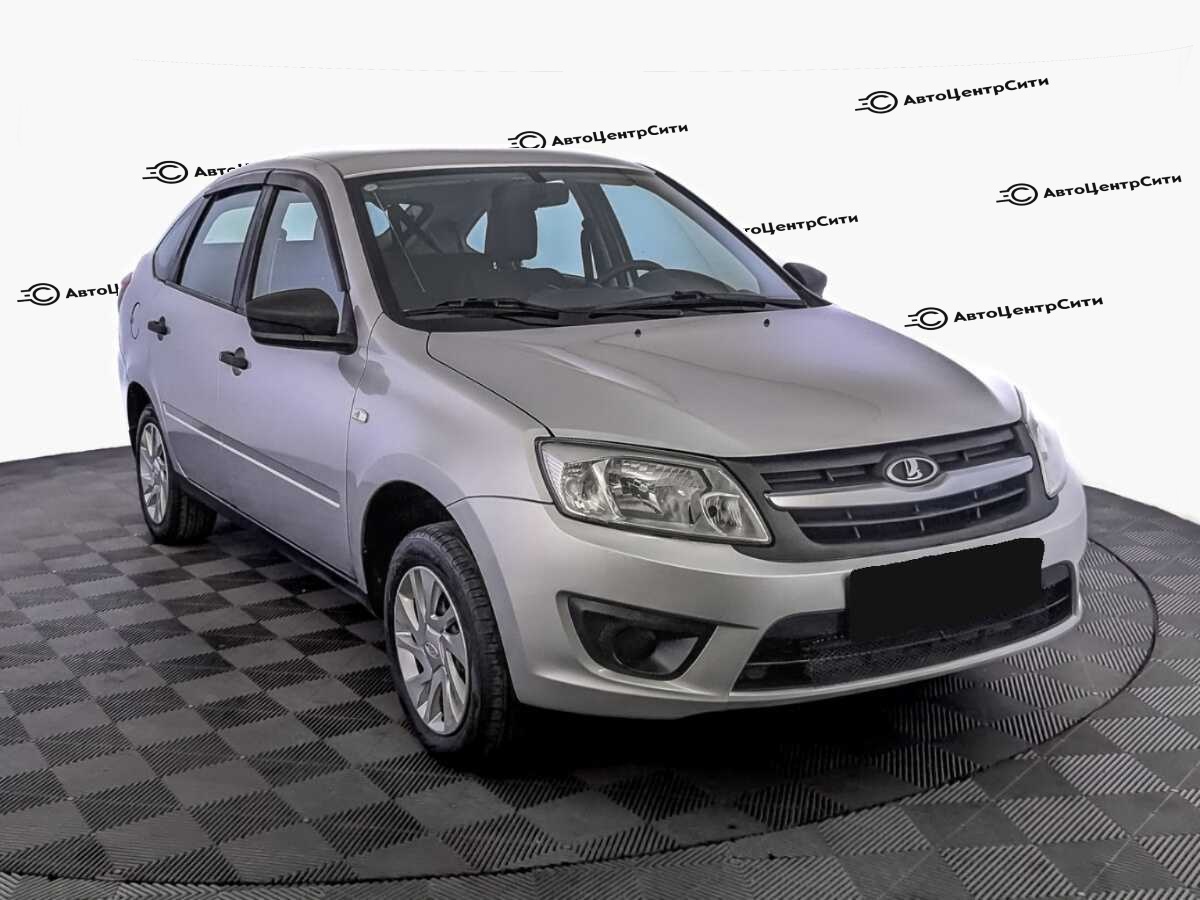 Lada (ВАЗ) Granta с пробегом — 2017 год. Фото: #2