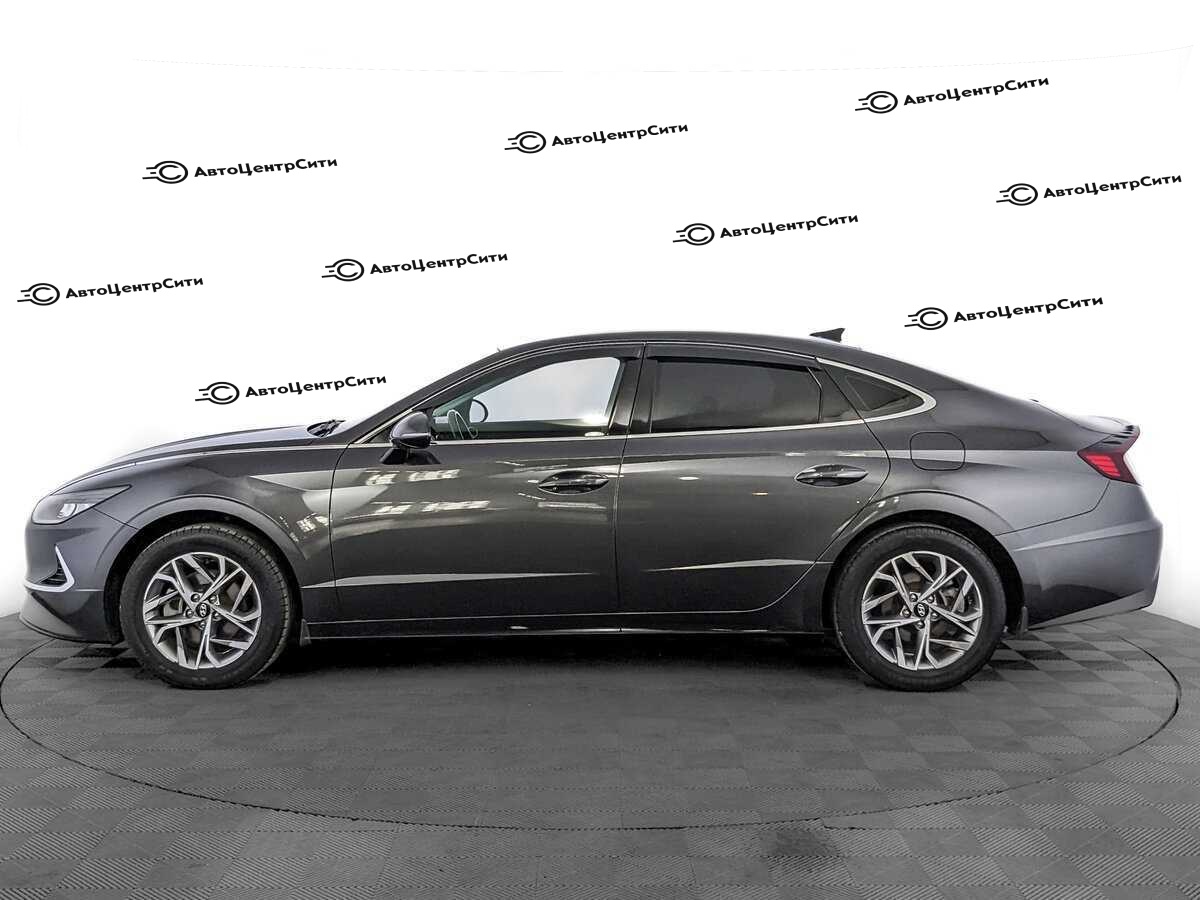 Hyundai Sonata с пробегом — 2021 год. Фото: #7