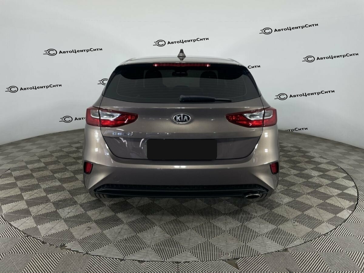 Kia Ceed с пробегом — 2018 год. Фото: #2