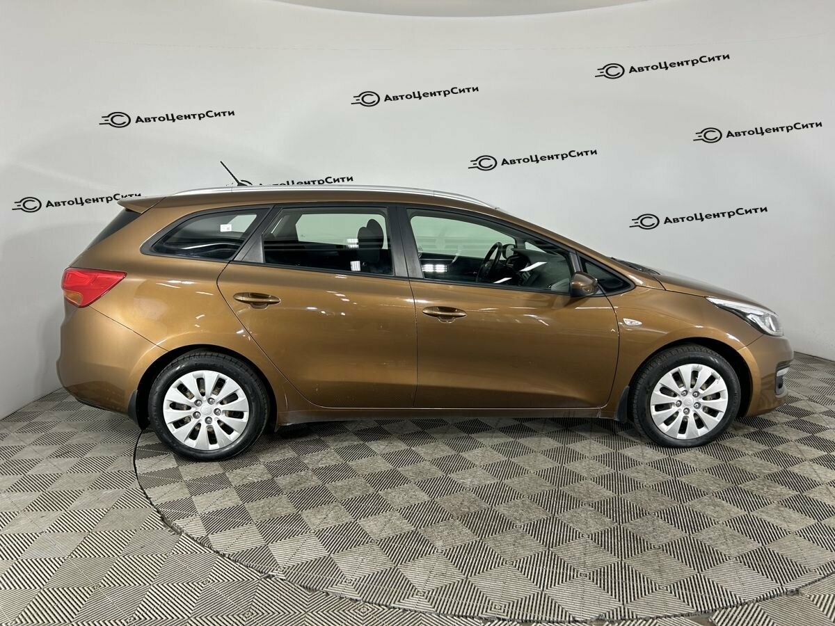 Kia Ceed с пробегом — 2016 год. Фото: #2