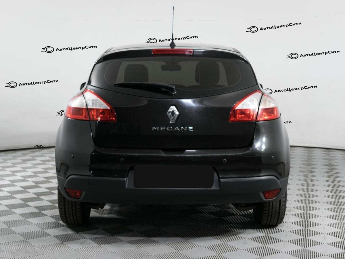 Renault Megane с пробегом — 2012 год. Фото: #5