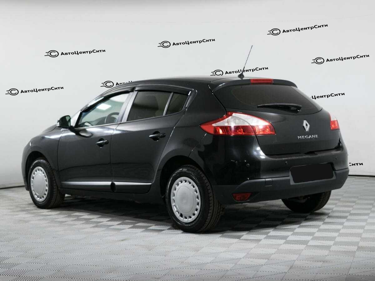 Renault Megane с пробегом — 2012 год. Фото: #6
