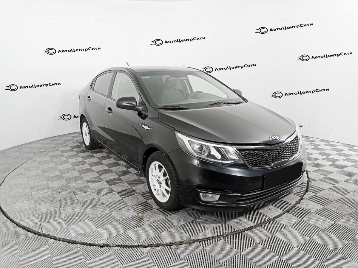 Kia Rio с пробегом — 2017 год. Фото: #2