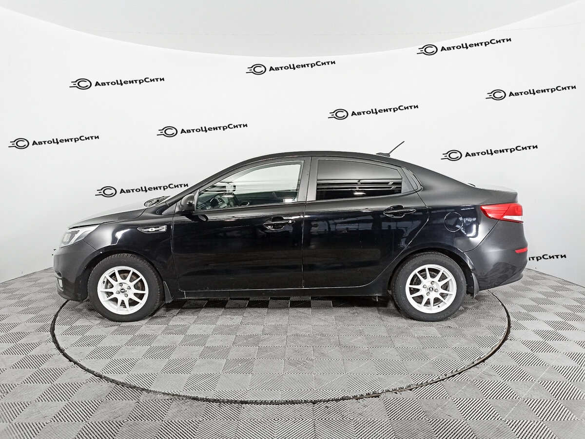 Kia Rio с пробегом — 2017 год. Фото: #7