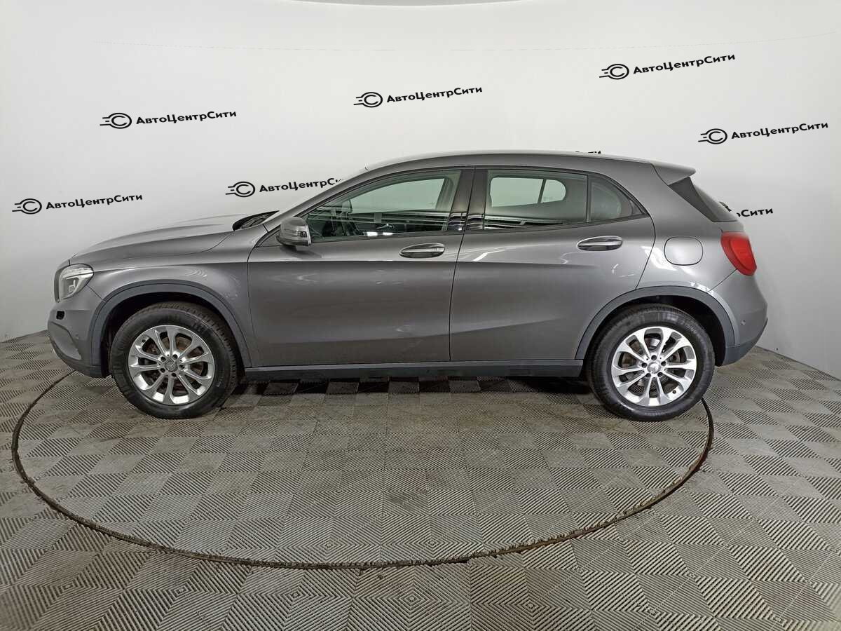 Mercedes-Benz GLA с пробегом — 2016 год. Фото: #6