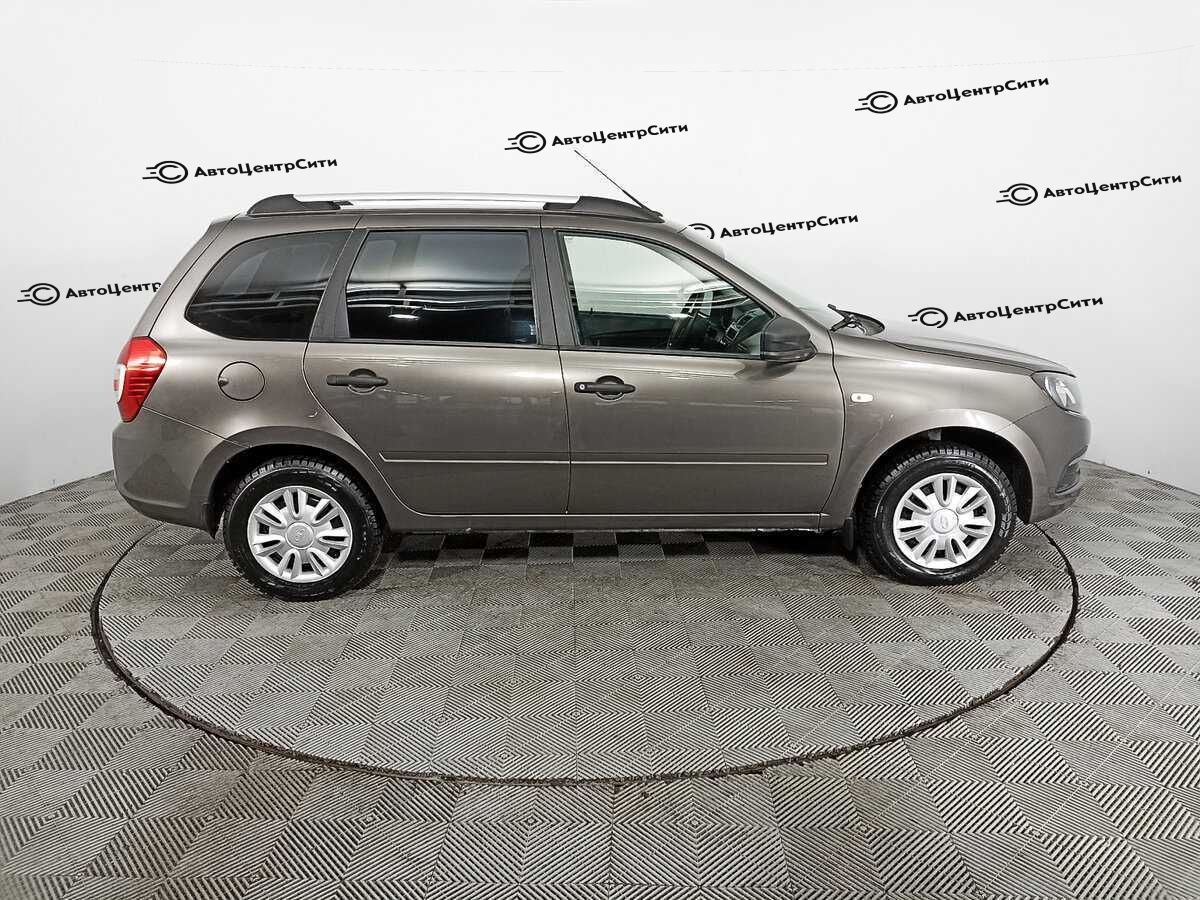 Lada (ВАЗ) Granta с пробегом — 2019 год. Фото: #3