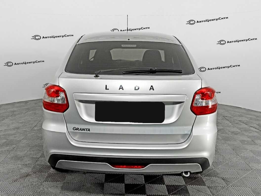 Lada (ВАЗ) Granta с пробегом — 2018 год. Фото: #4