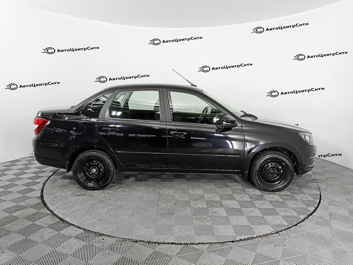 Lada (ВАЗ) Granta с пробегом — 2024 год. Фото: #3