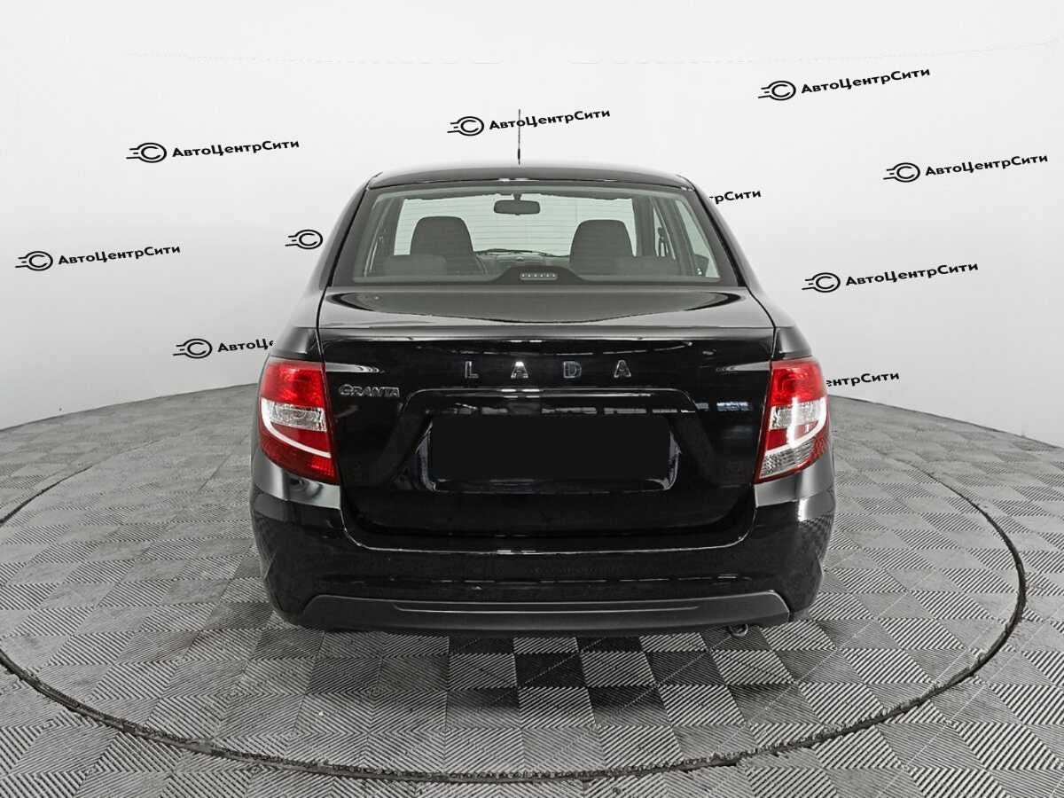 Lada (ВАЗ) Granta с пробегом — 2024 год. Фото: #5