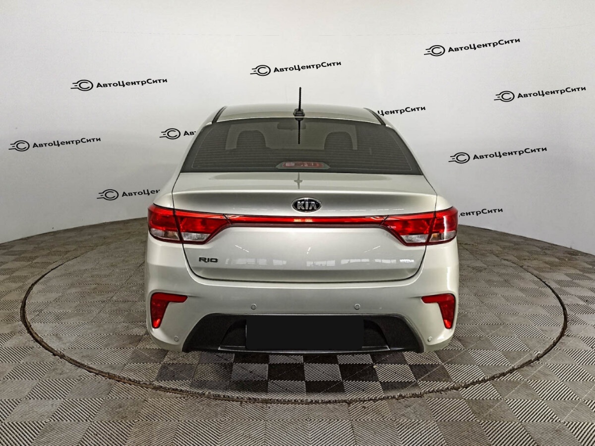 Kia Rio с пробегом — 2019 год. Фото: #4