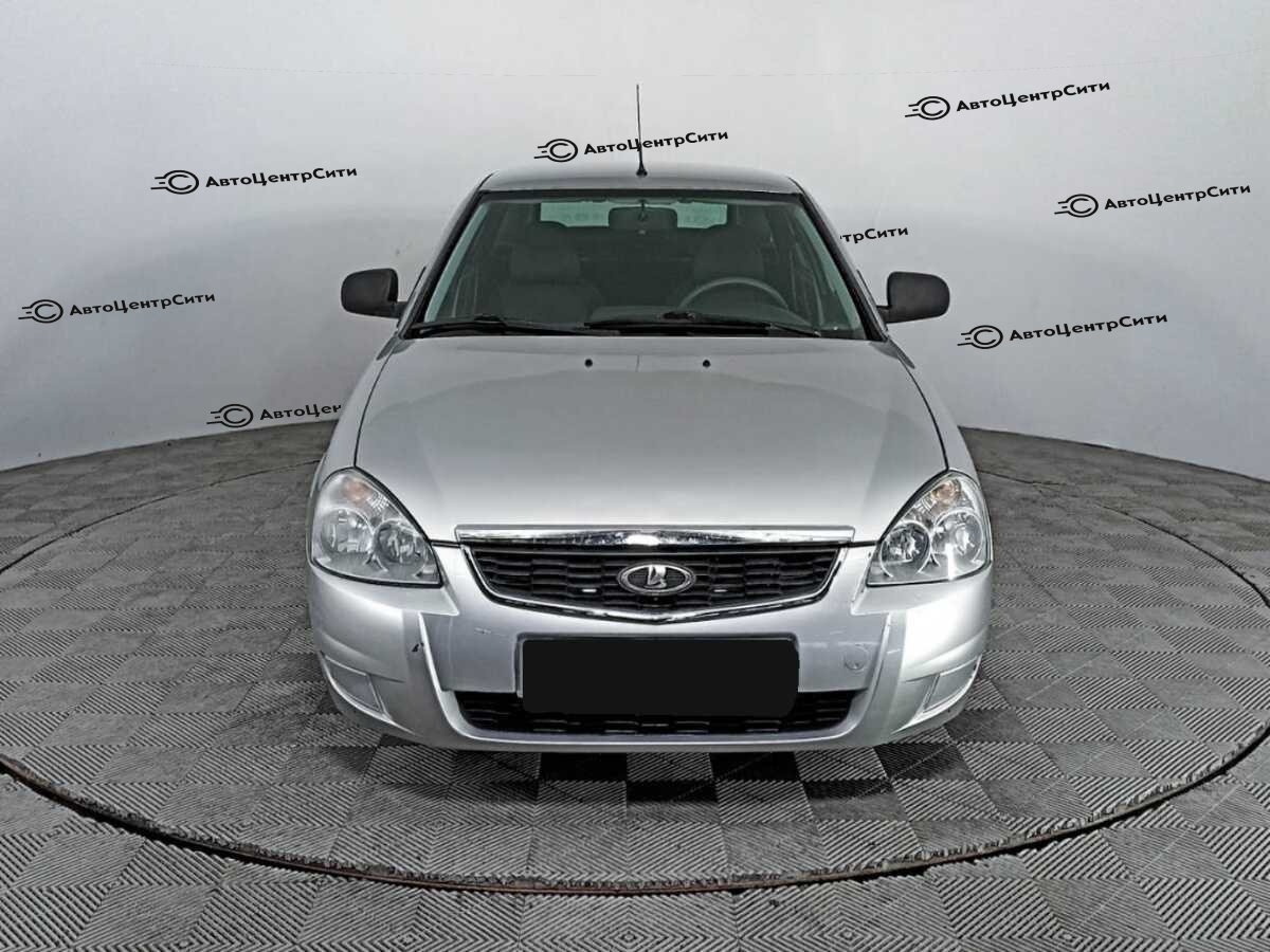 Lada (ВАЗ) Priora с пробегом — 2014 год. Фото: #1