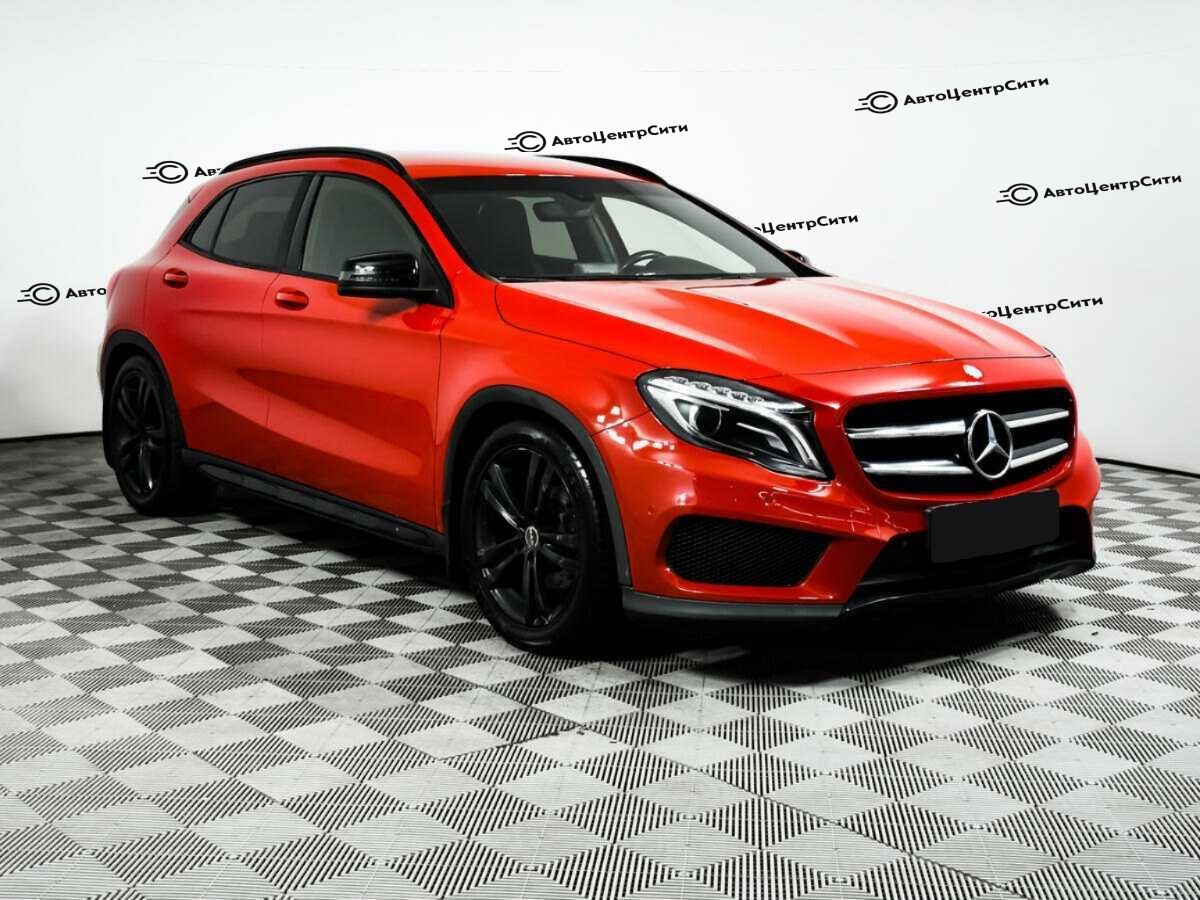 Mercedes-Benz GLA с пробегом — 2014 год. Фото: #2