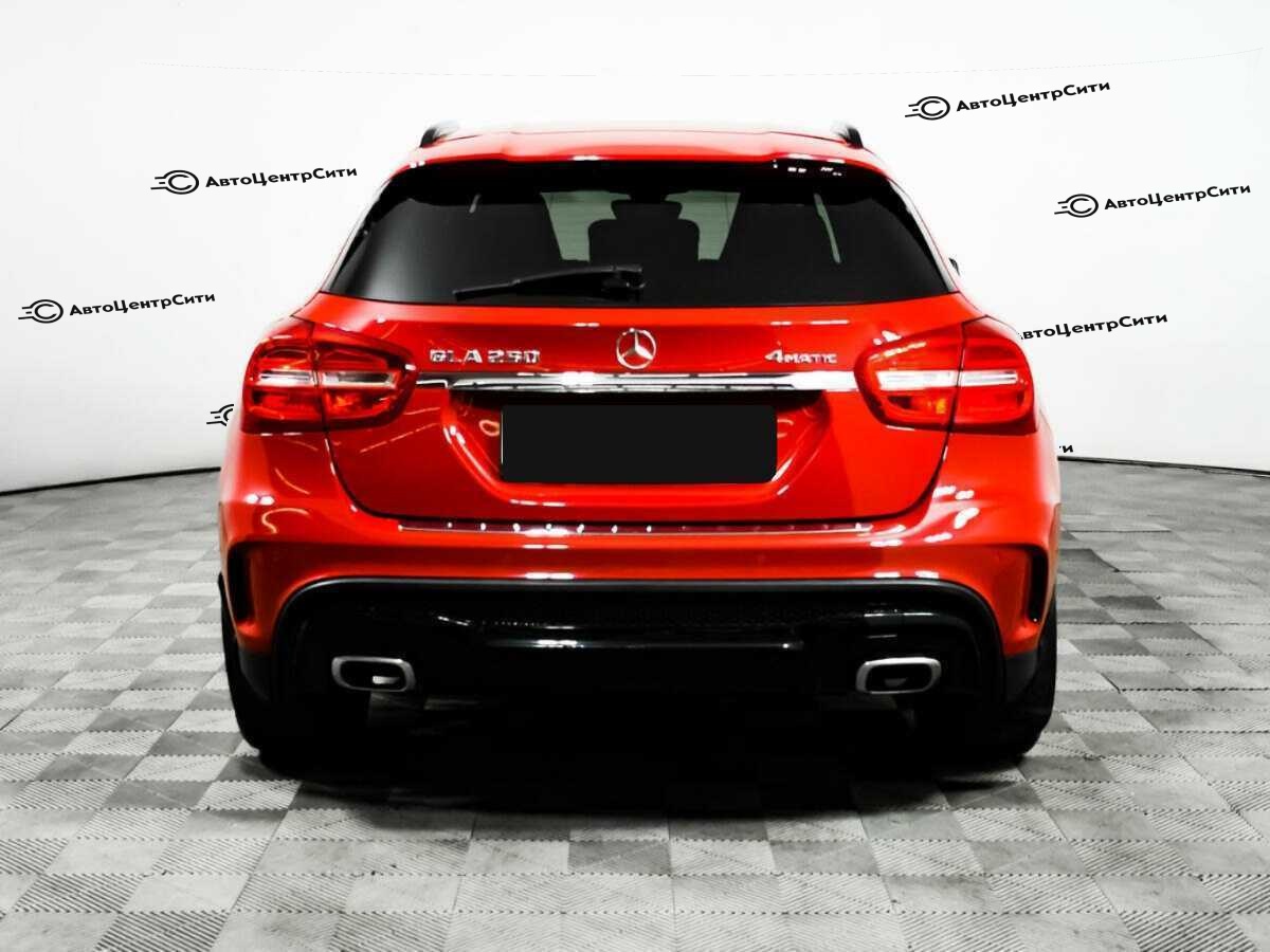 Mercedes-Benz GLA с пробегом — 2014 год. Фото: #5