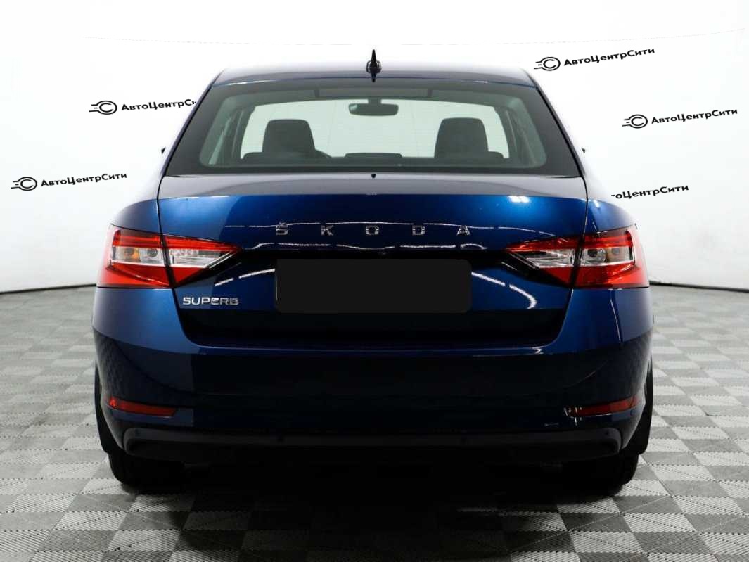 Skoda Superb с пробегом — 2020 год. Фото: #5