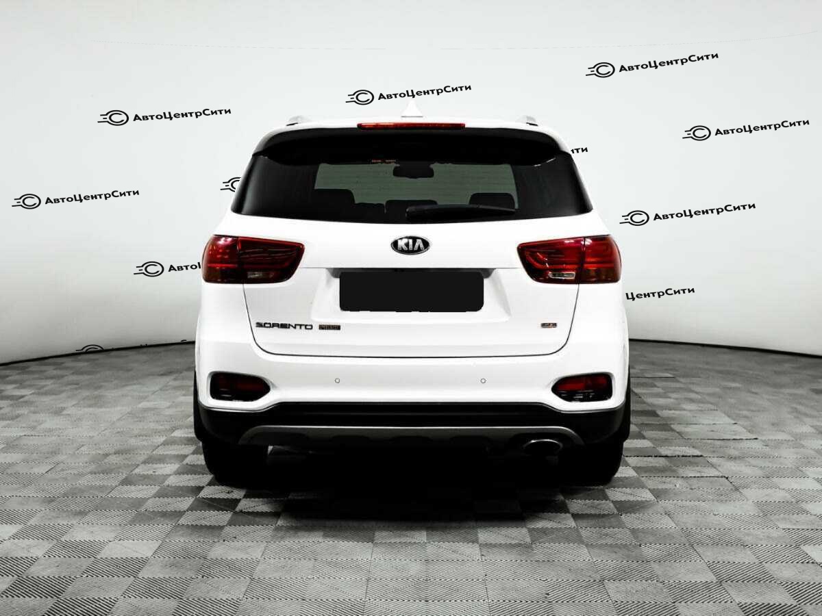 Kia Sorento с пробегом — 2019 год. Фото: #5