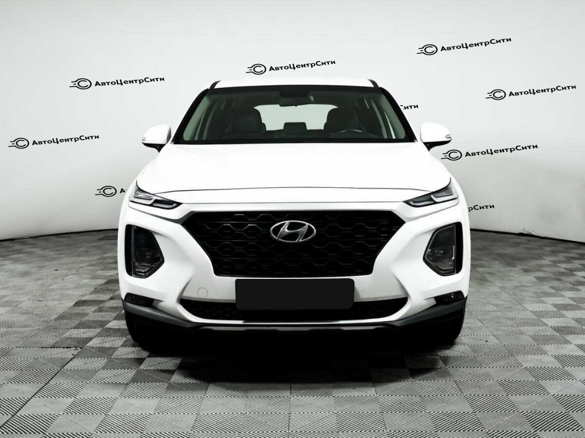 Hyundai Santa Fe с пробегом — 2019 год. Фото: #1