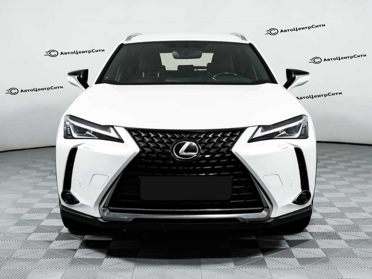 Lexus UX с пробегом — 2021 год. Фото: #1