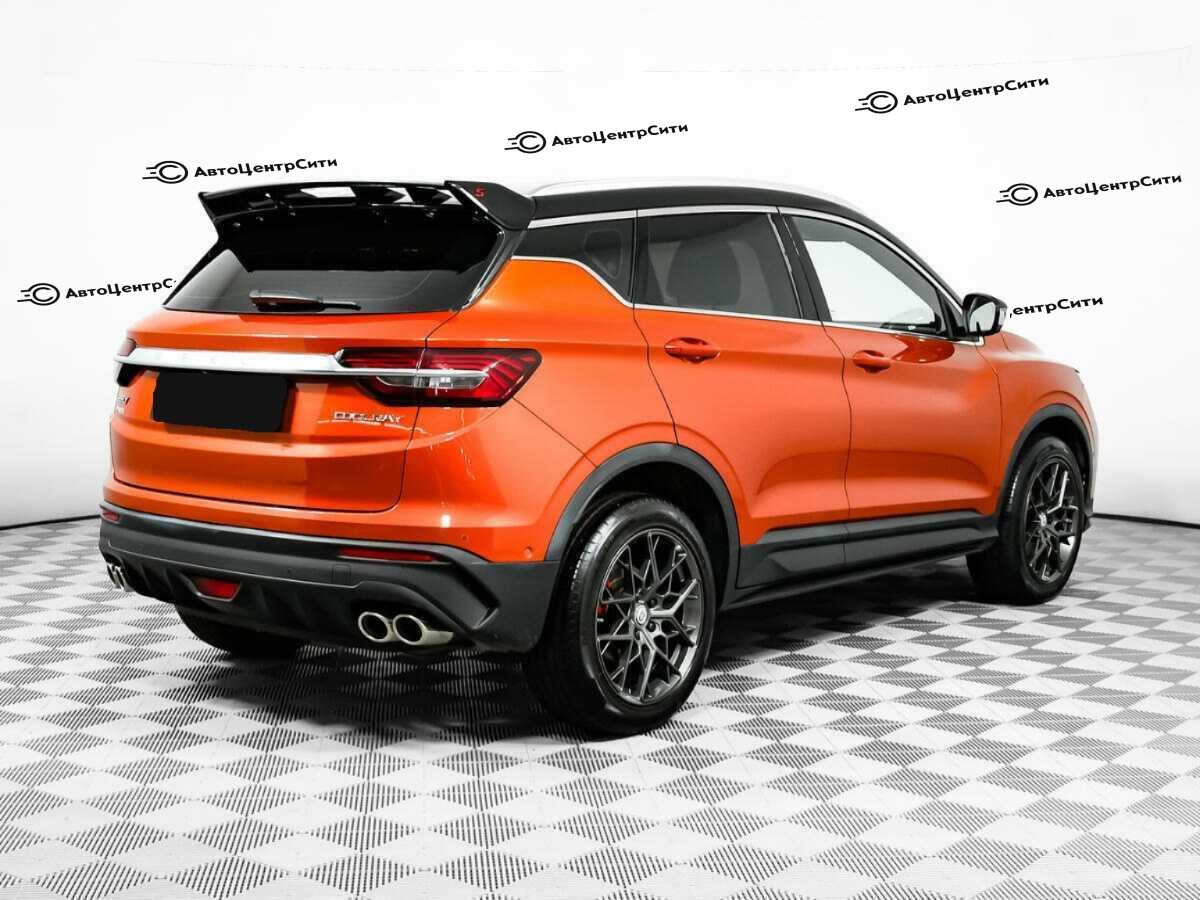 Geely Coolray с пробегом — 2022 год. Фото: #4