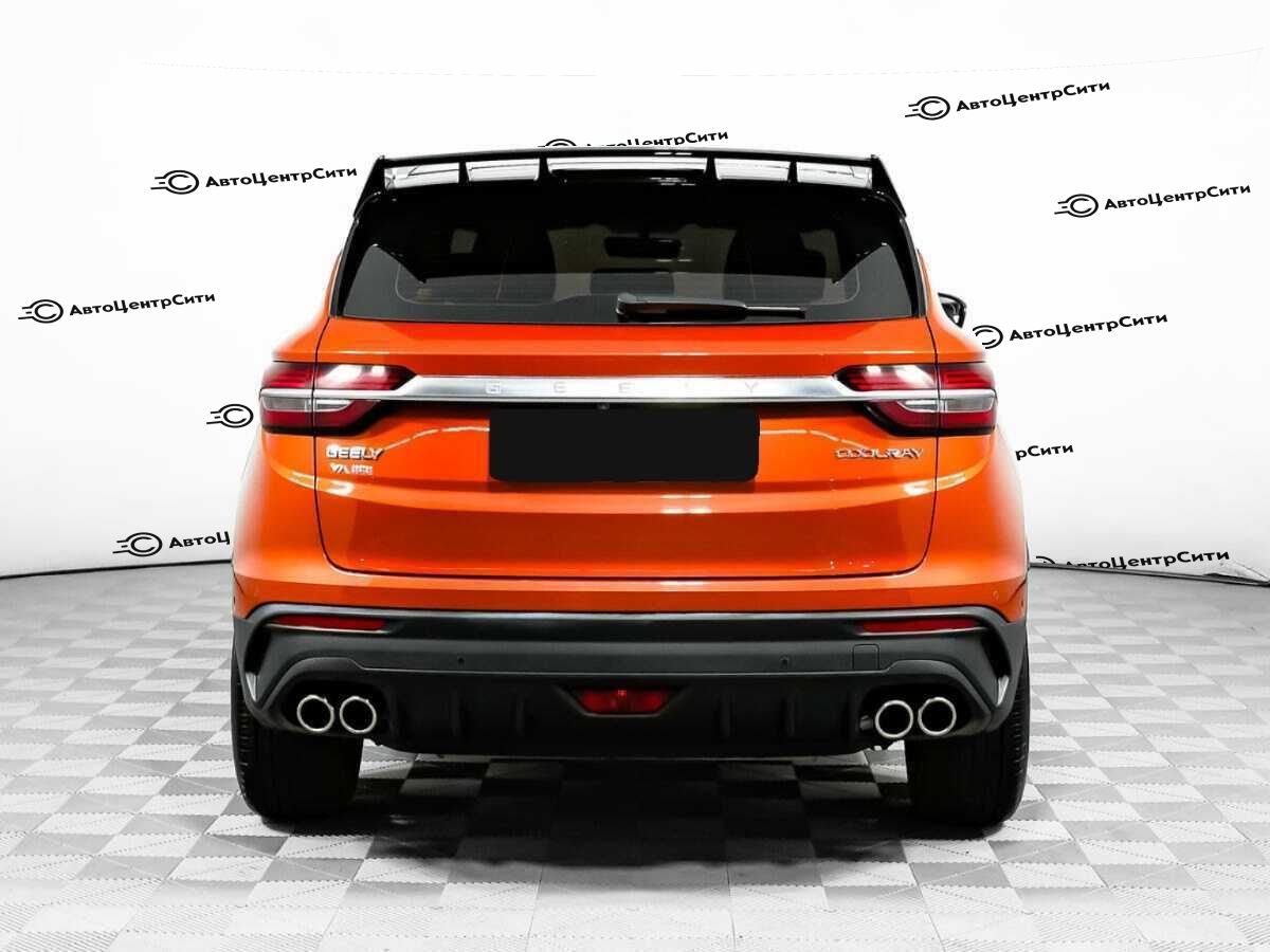 Geely Coolray с пробегом — 2022 год. Фото: #5