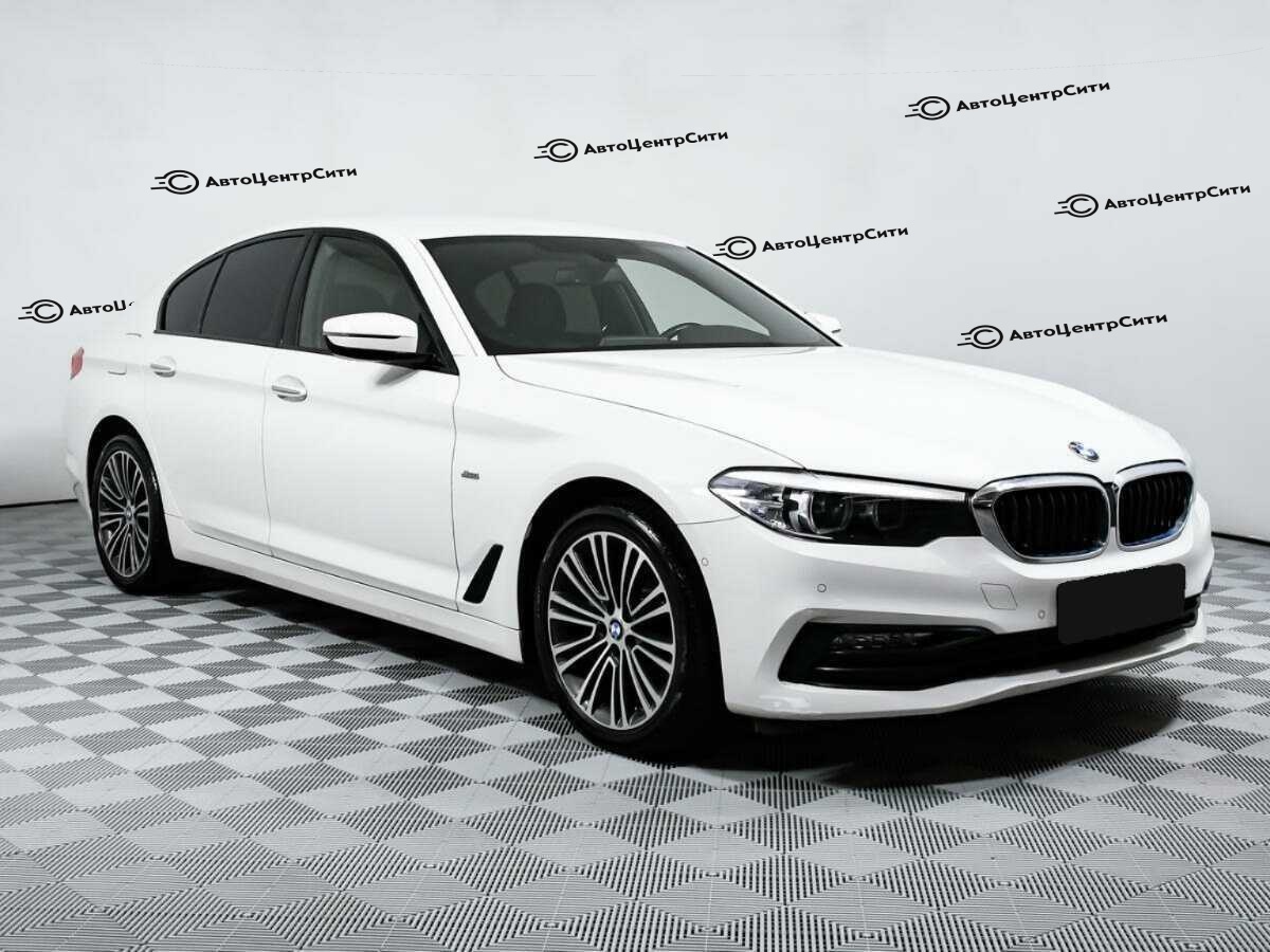 BMW 5 серии с пробегом — 2018 год. Фото: #2