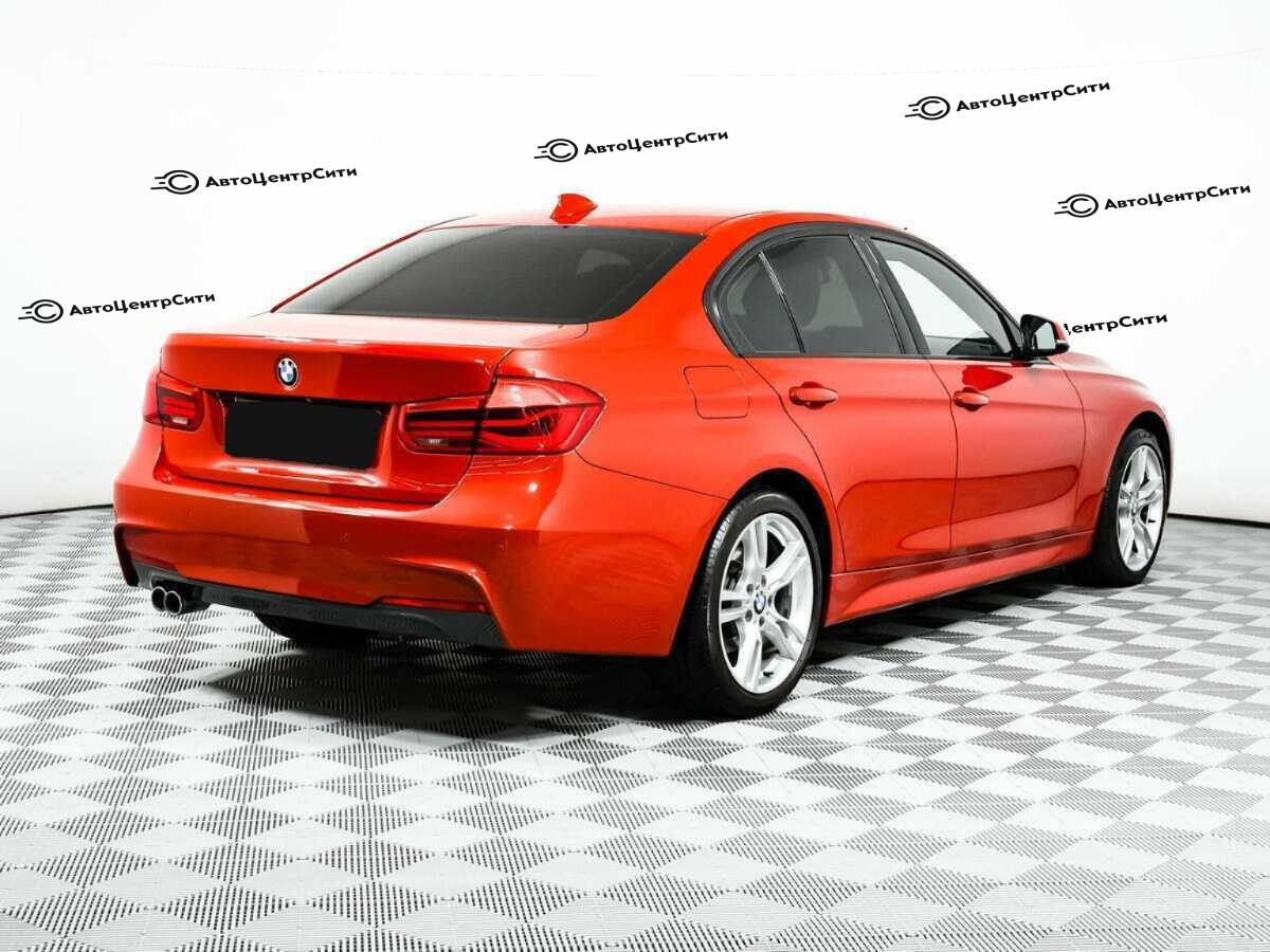 BMW 3 серии с пробегом — 2018 год. Фото: #4
