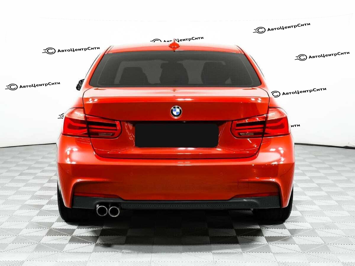 BMW 3 серии с пробегом — 2018 год. Фото: #5
