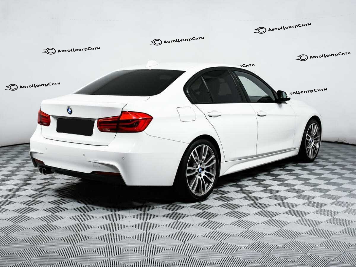 BMW 3 серии с пробегом — 2018 год. Фото: #4