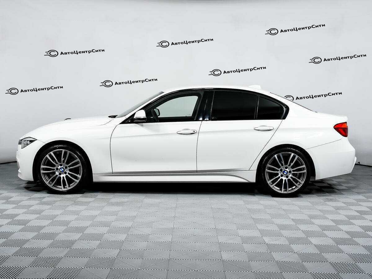 BMW 3 серии с пробегом — 2018 год. Фото: #6