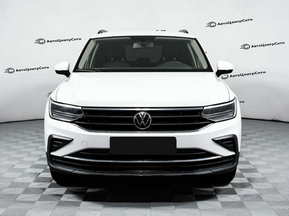 Volkswagen Tiguan с пробегом — 2021 год. Фото: #1