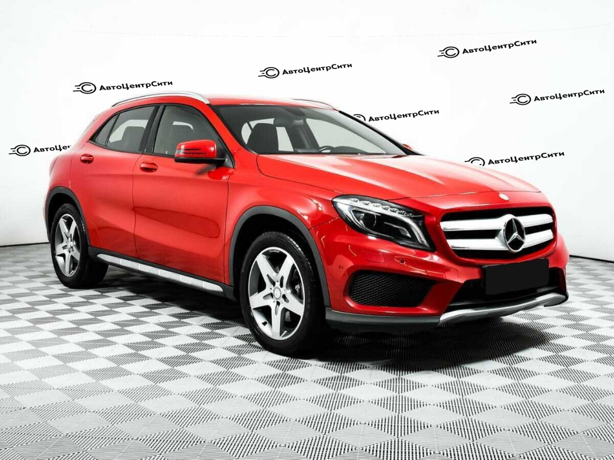 Mercedes-Benz GLA с пробегом — 2014 год. Фото: #2