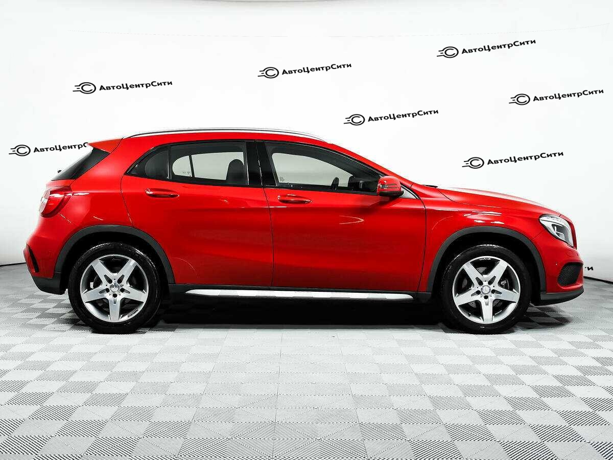 Mercedes-Benz GLA с пробегом — 2014 год. Фото: #3